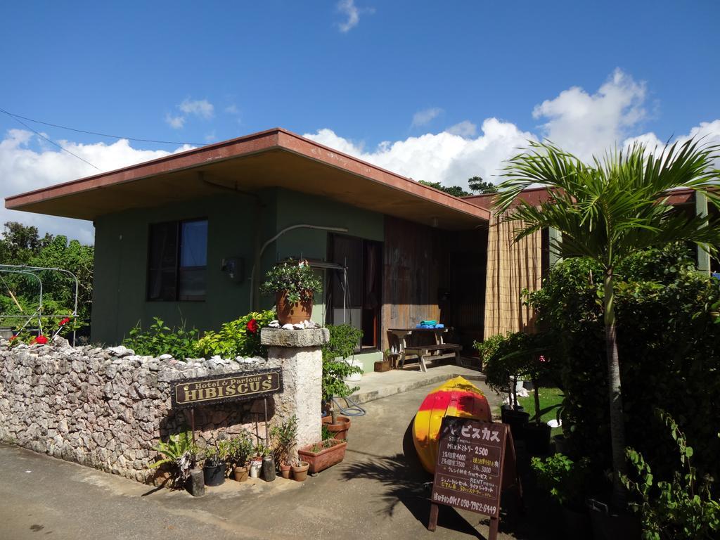 Hotel Hibiscus Miyakojima  Exterior photo